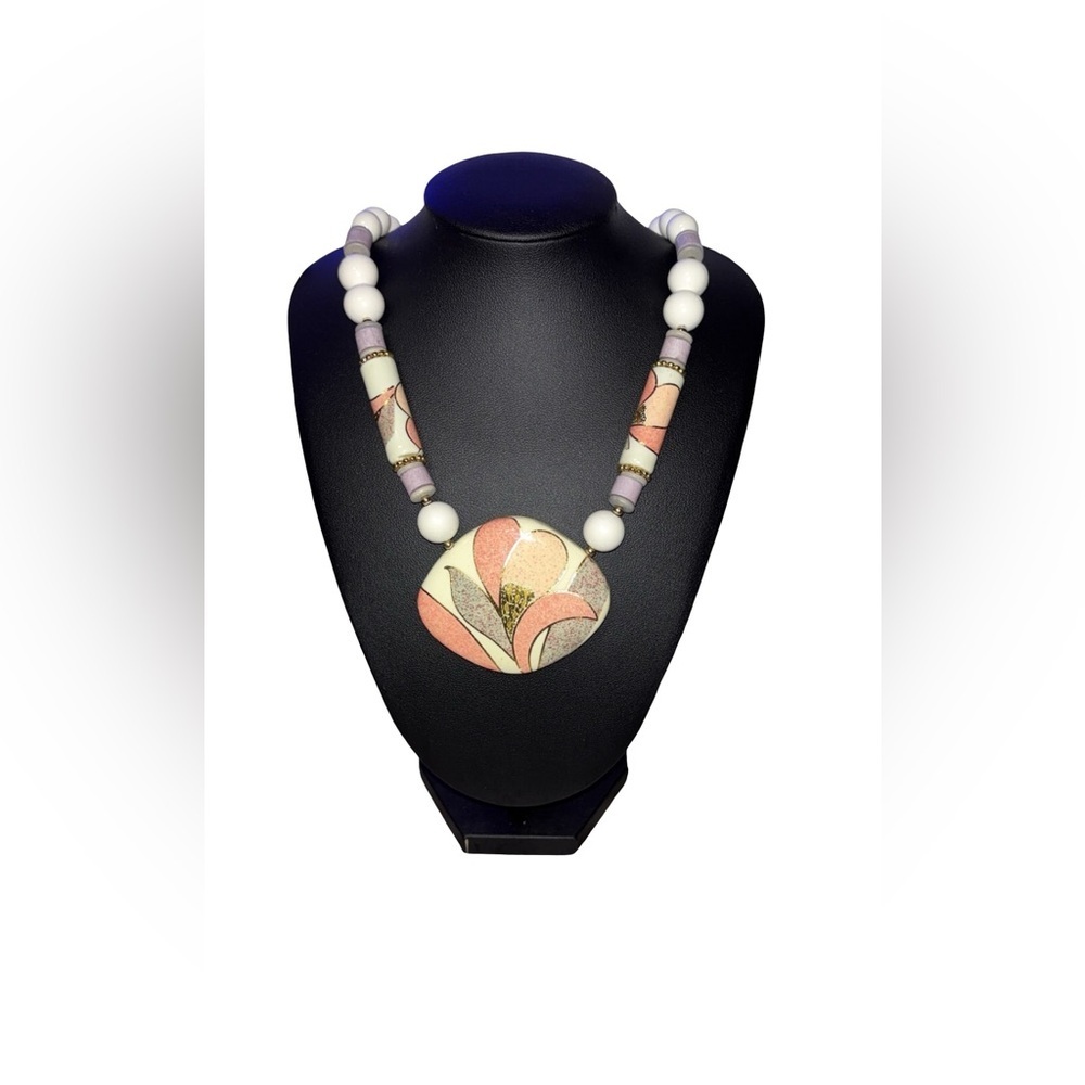 Vintage 80's Ceramic Beaded Statement Necklace 10" Resting - Picture 3 of 4